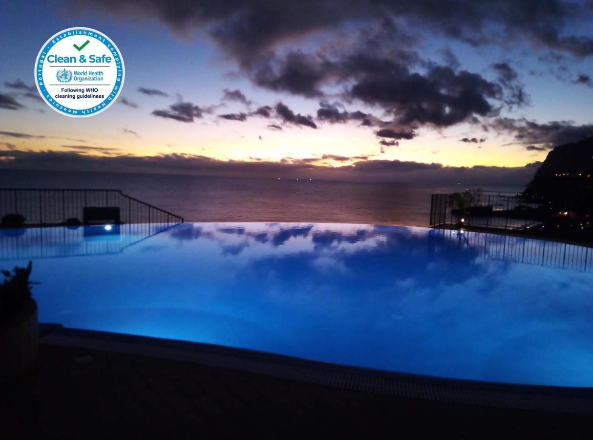 Formosa Infinity Pool Apartment フンシャル エクステリア 写真