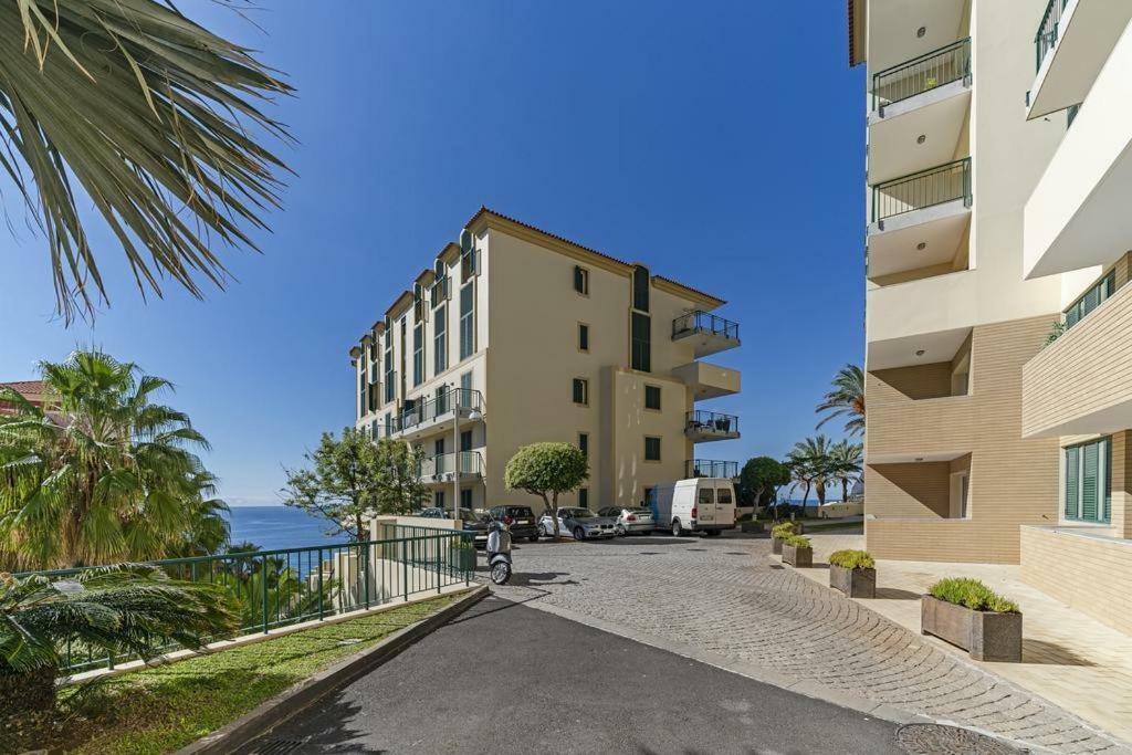 Formosa Infinity Pool Apartment フンシャル エクステリア 写真