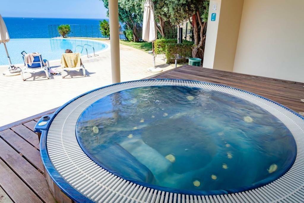Formosa Infinity Pool Apartment フンシャル エクステリア 写真